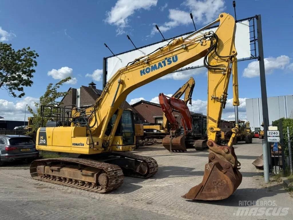 Komatsu PC210LC-8 Εκσκαφείς με ερπύστριες