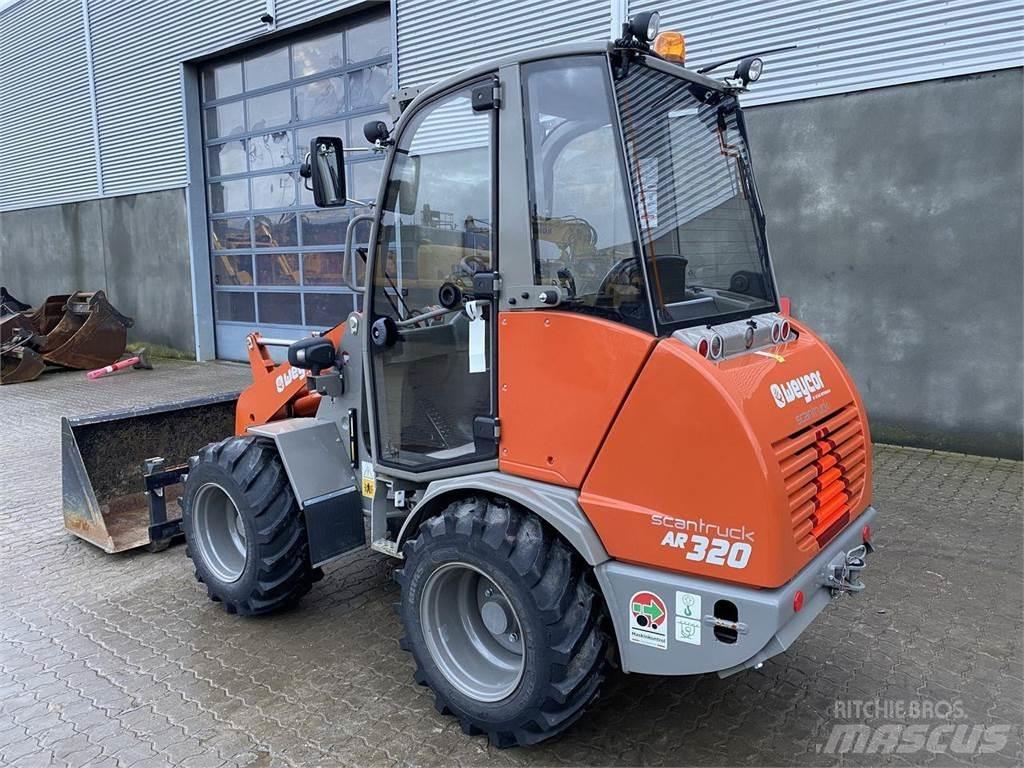 Weycor AR320 Cab Φορτωτές πολλαπλών χρήσεων