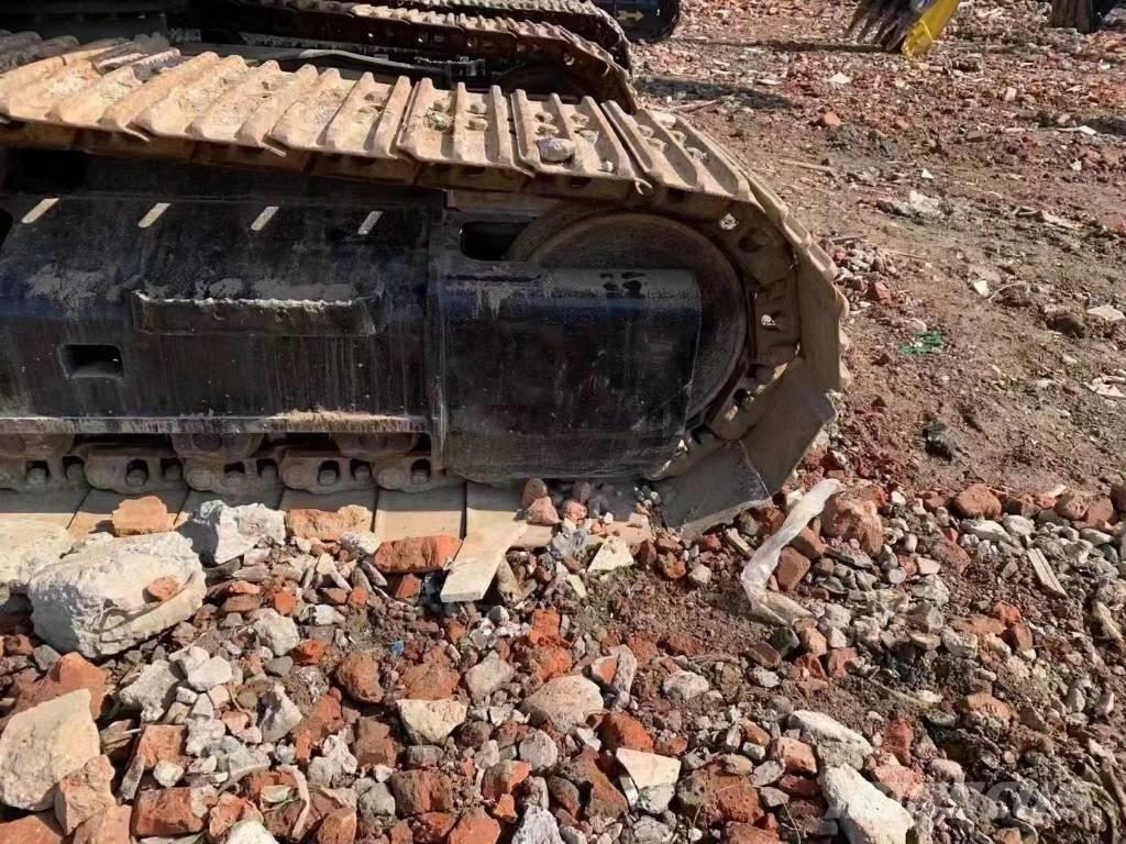 CAT 318d Εκσκαφείς με ερπύστριες