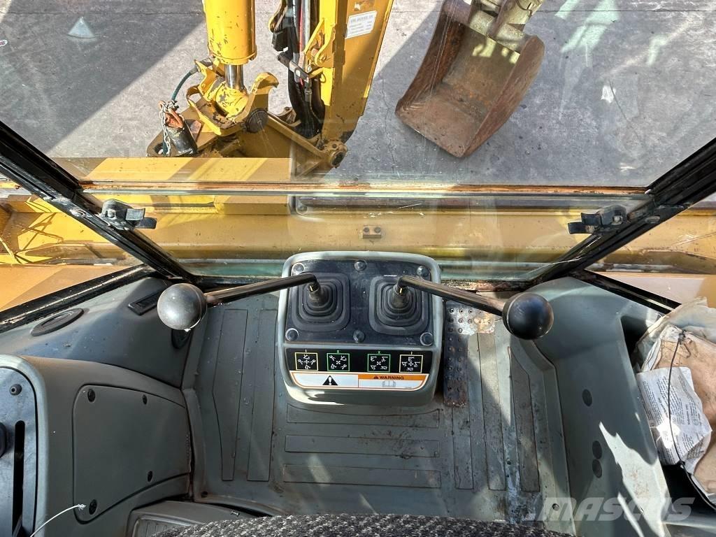 CAT 428 D Εκσκαφείς Φορτωτές τύπου JCB