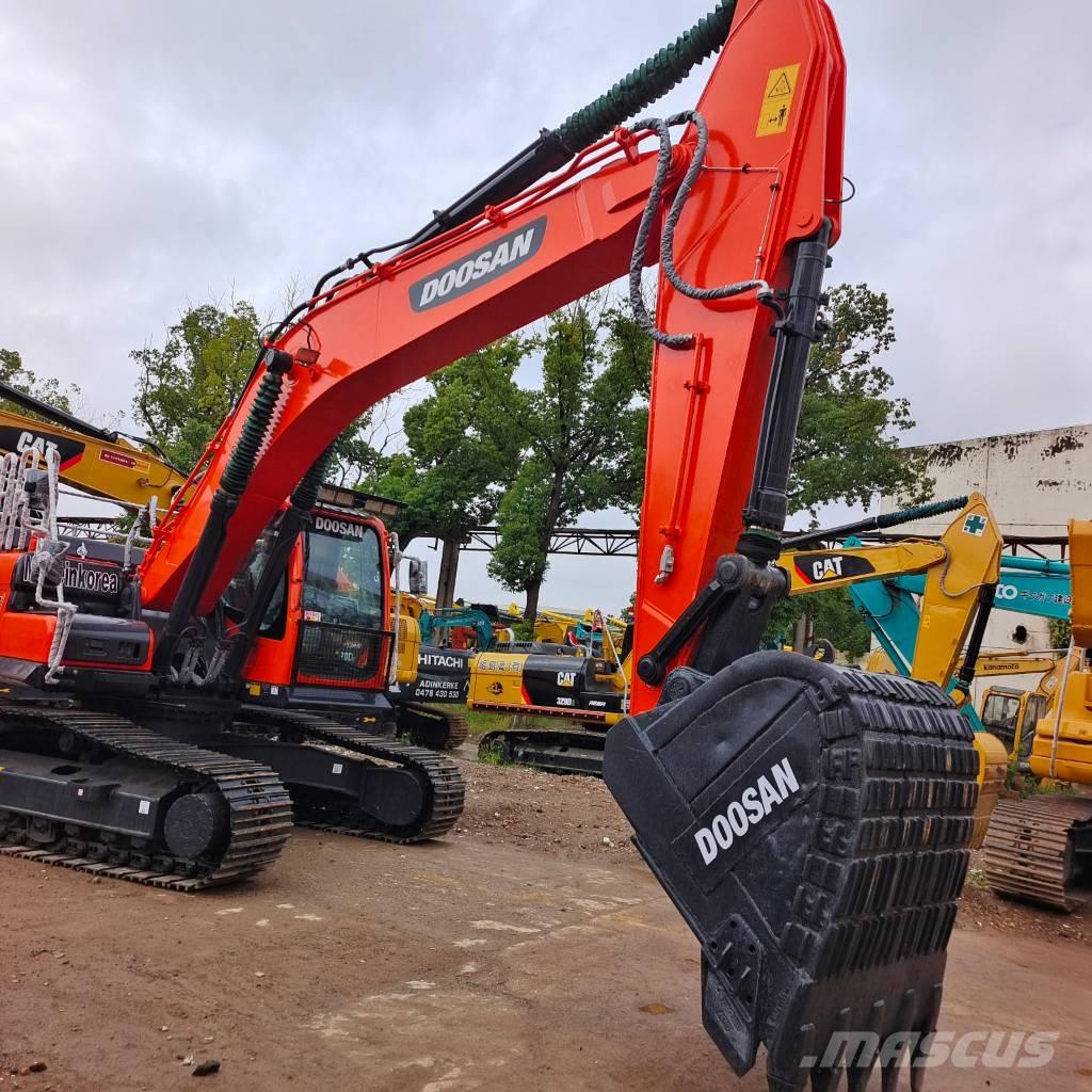 Doosan DX 300LC-9C Εκσκαφείς με ερπύστριες