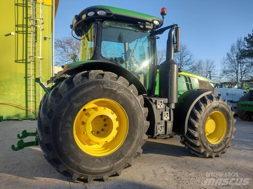 John Deere 7270 R Τρακτέρ