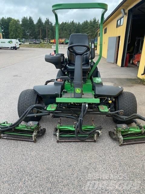 John Deere 7500A Χορτοκοπτικά με καθιστό χειριστή