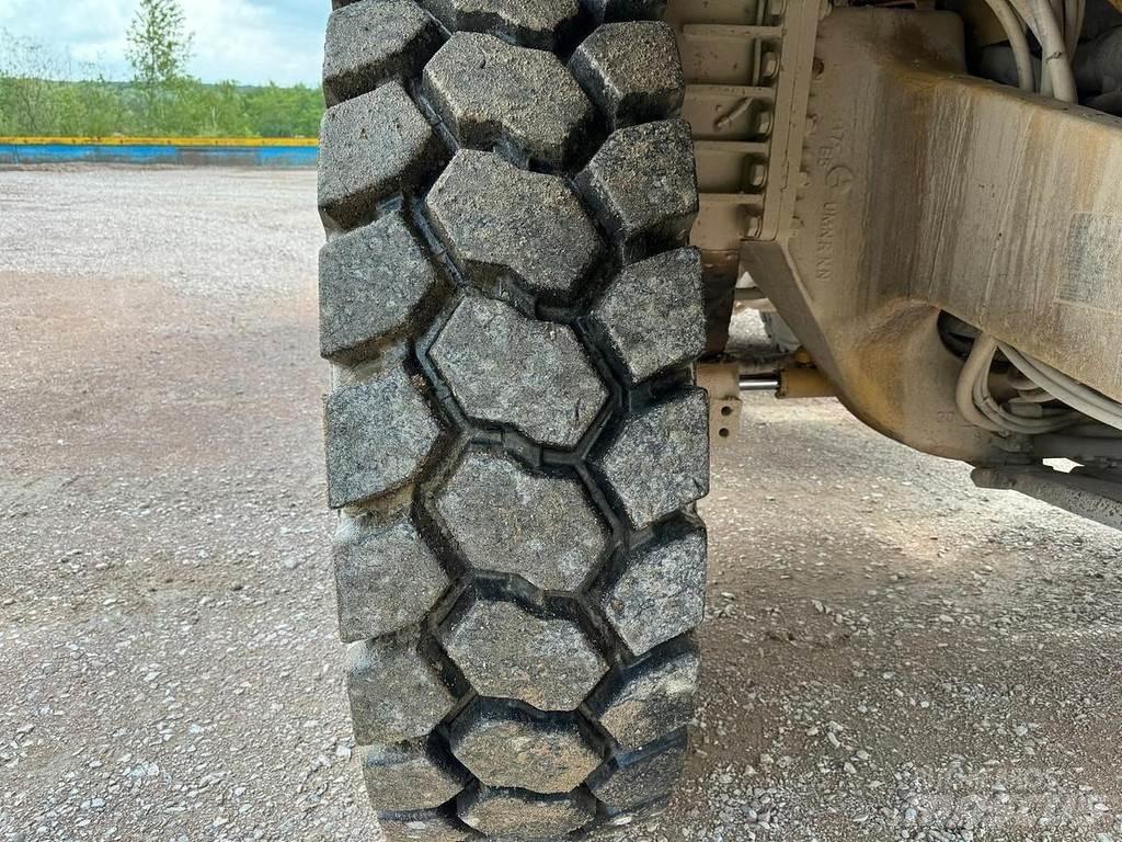 CAT 771D Dumpers εργοταξίου