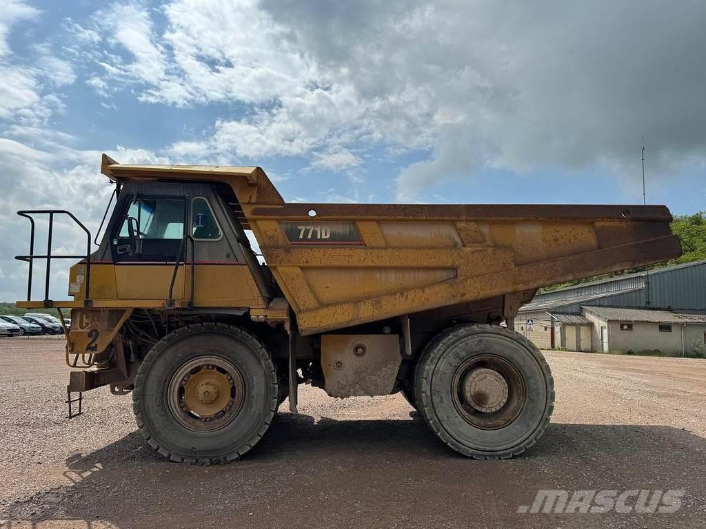 CAT 771D Άκαμπτα Dumper με ανατρεπόμενο κάδο