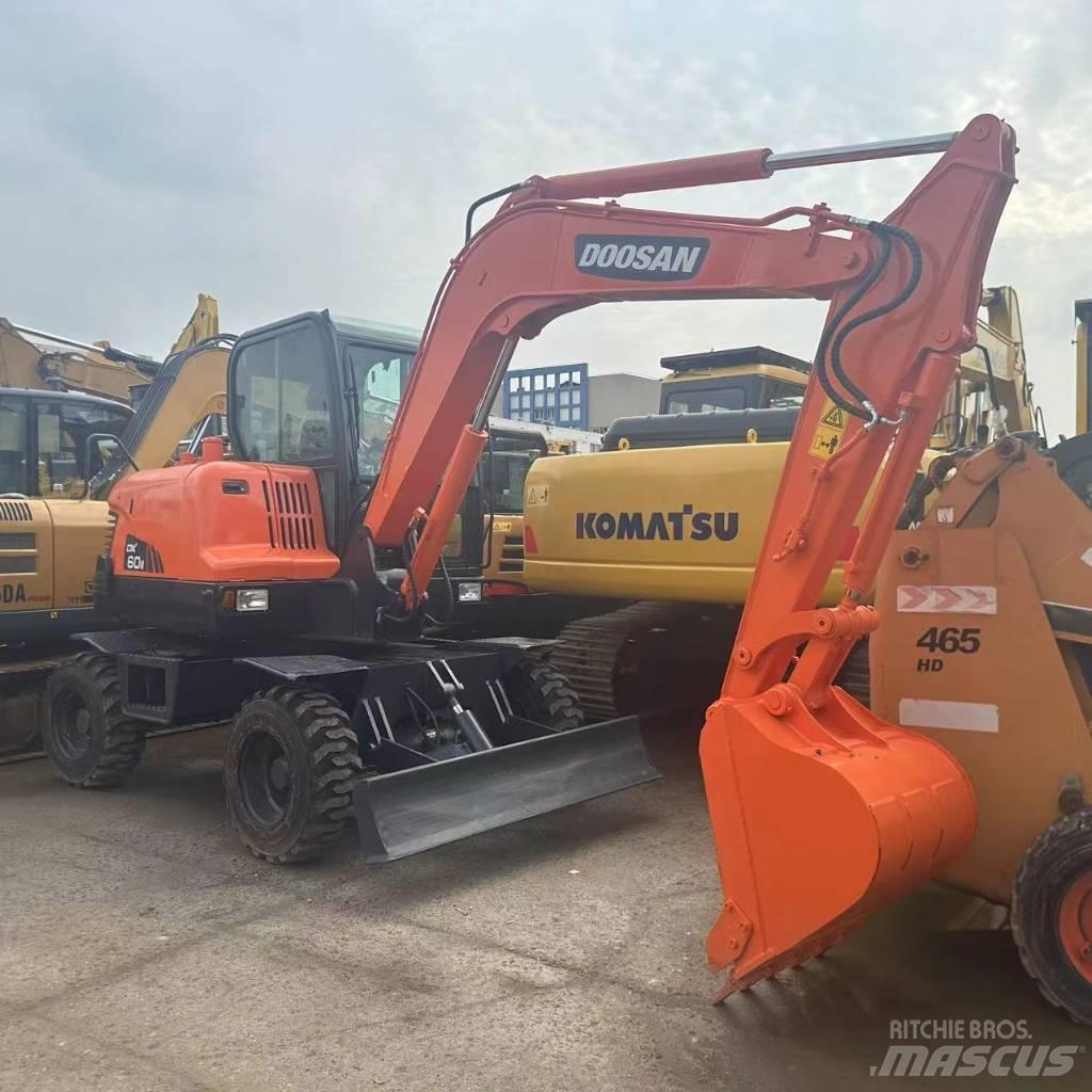 Doosan DX60W Εκσκαφείς με τροχούς - λάστιχα