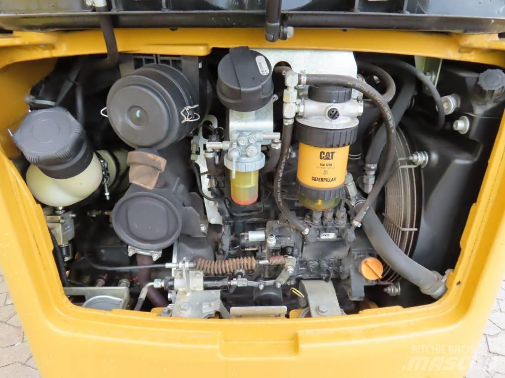 CAT 301.7 D Εκσκαφάκι (διαβολάκι) < 7t