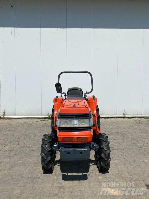 Kubota GL 221 Τρακτέρ μικρών διαστάσεων