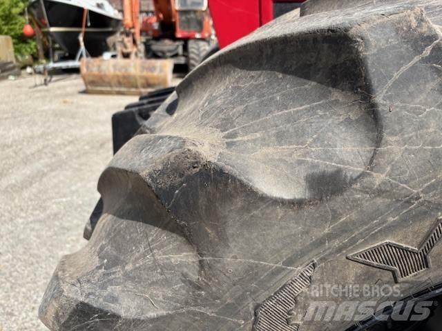 Case IH 1255 XL Τρακτέρ