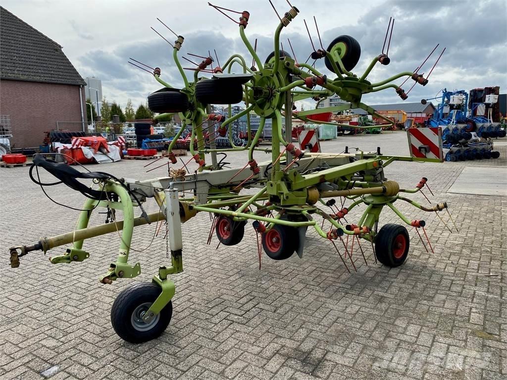 CLAAS volto 1050T Τσουγκράνες και χορτοξηραντικές μηχανές