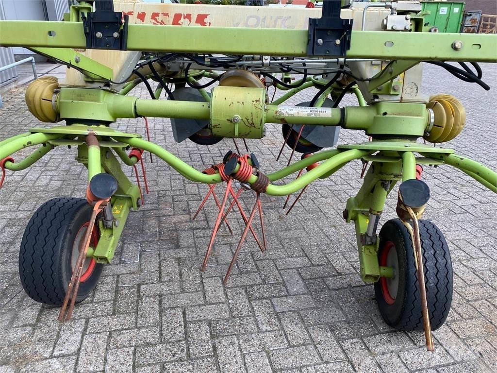 CLAAS volto 1050T Τσουγκράνες και χορτοξηραντικές μηχανές