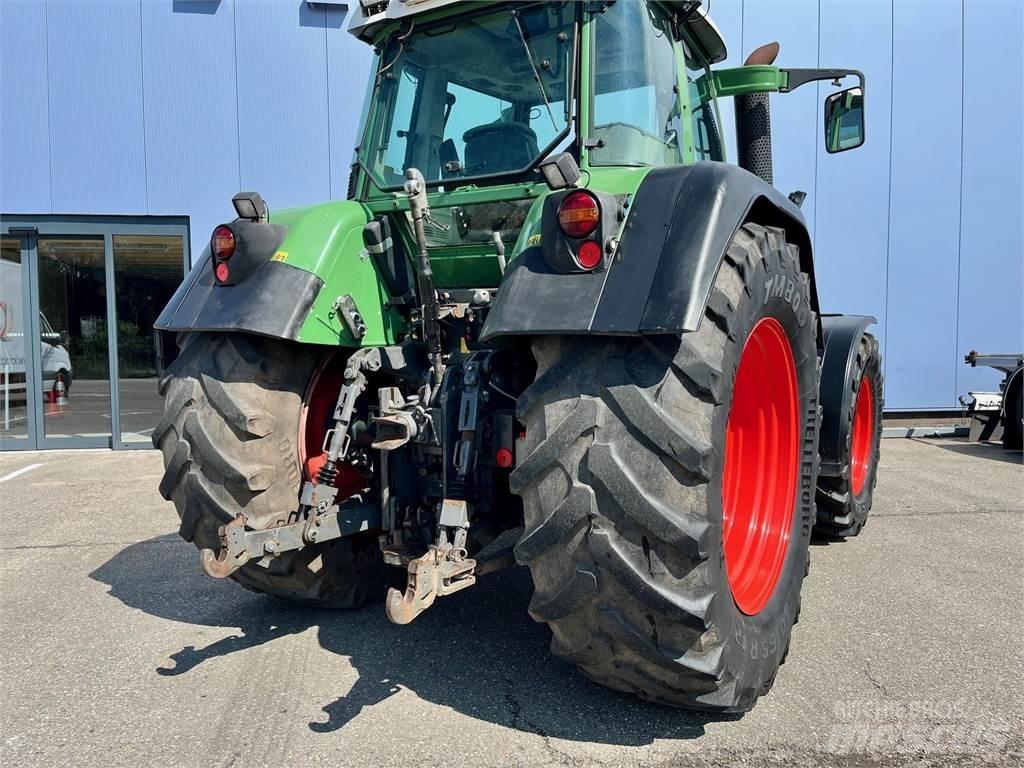 Fendt 718 COM3 Τρακτέρ