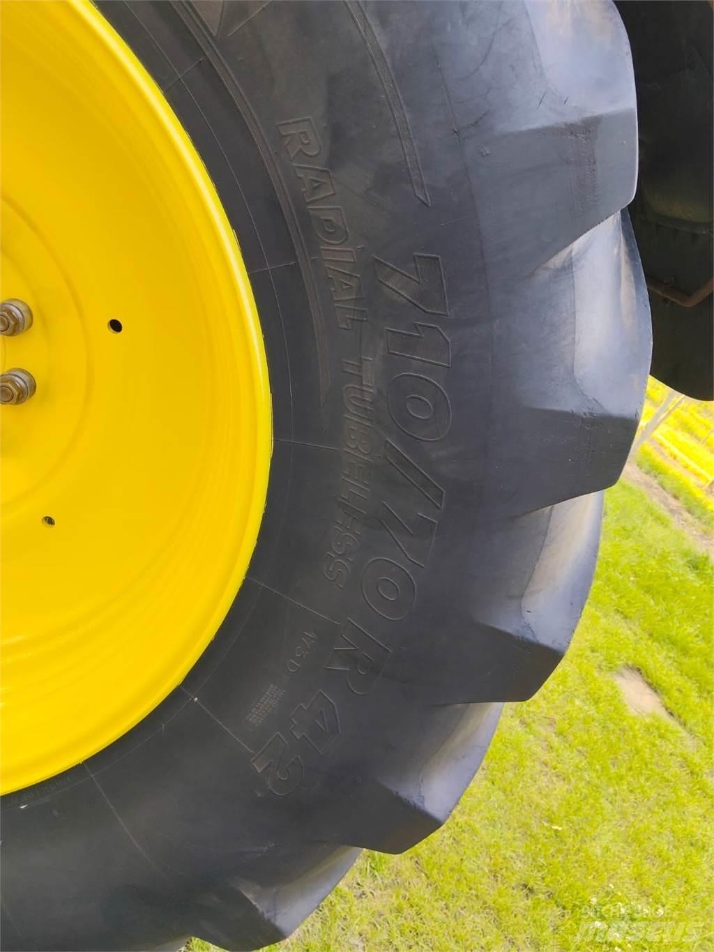 John Deere 6195R Τρακτέρ