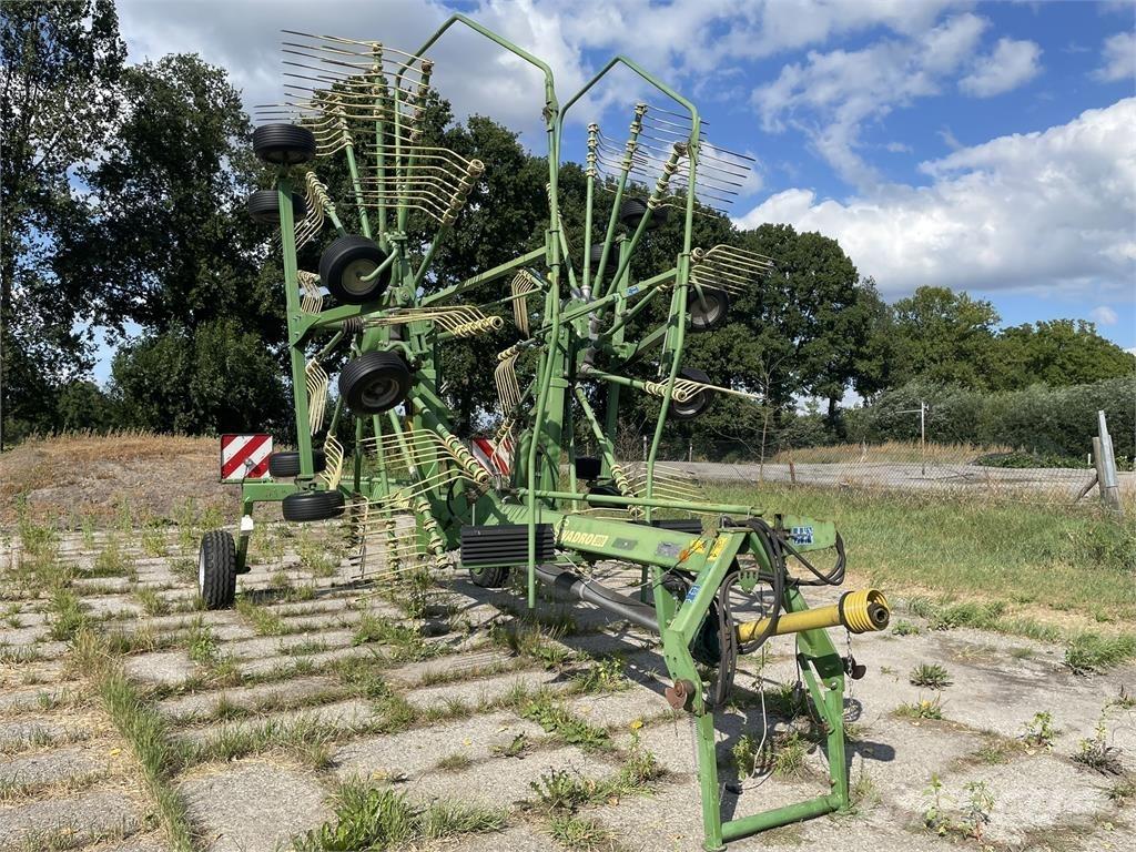 Krone Swadro 900 Τσουγκράνες και χορτοξηραντικές μηχανές