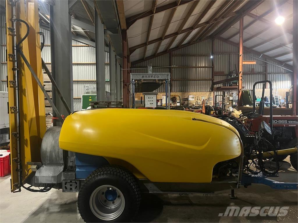  KWH Mistral 1500 Ρυμουλκούμενα ψεκαστικά