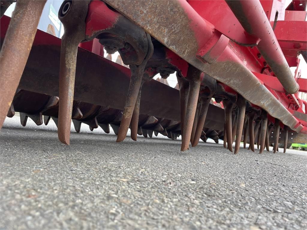 Lely 300-35 Σβολοκόπτες και περιστροφικά άροτρα