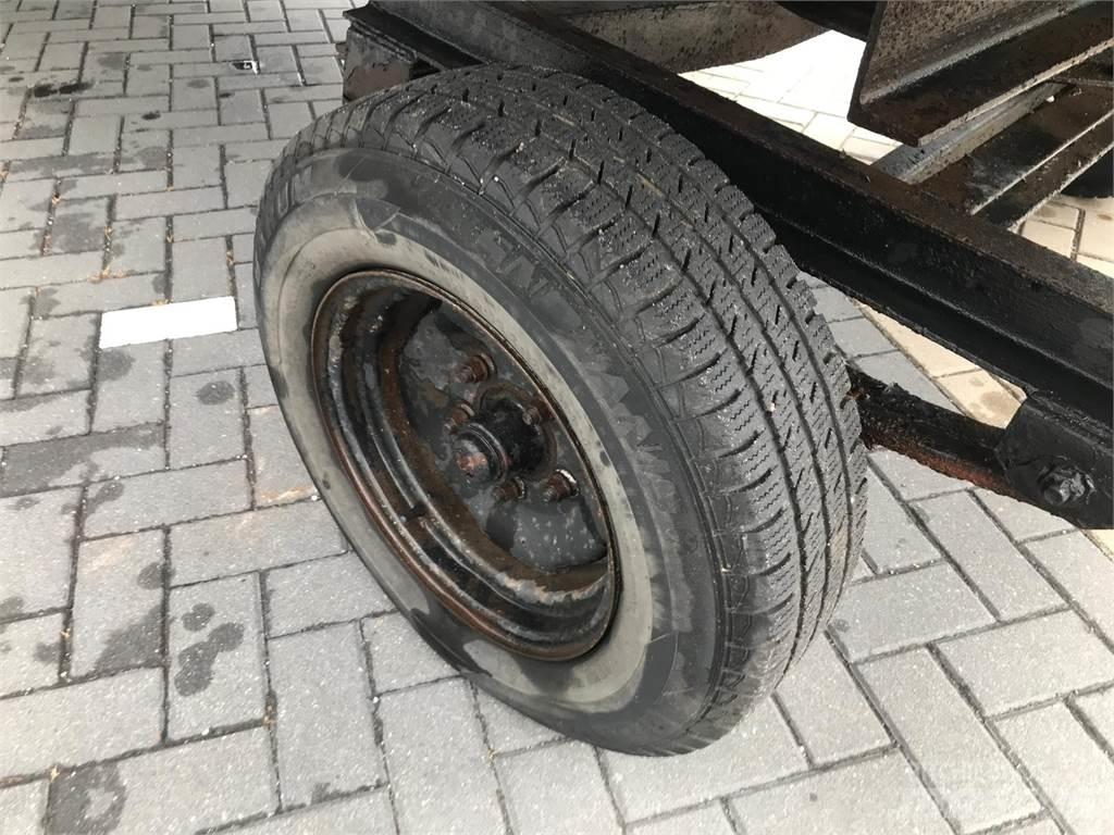  Platte wagen Ρυμούλκες μεταφοράς ζώων