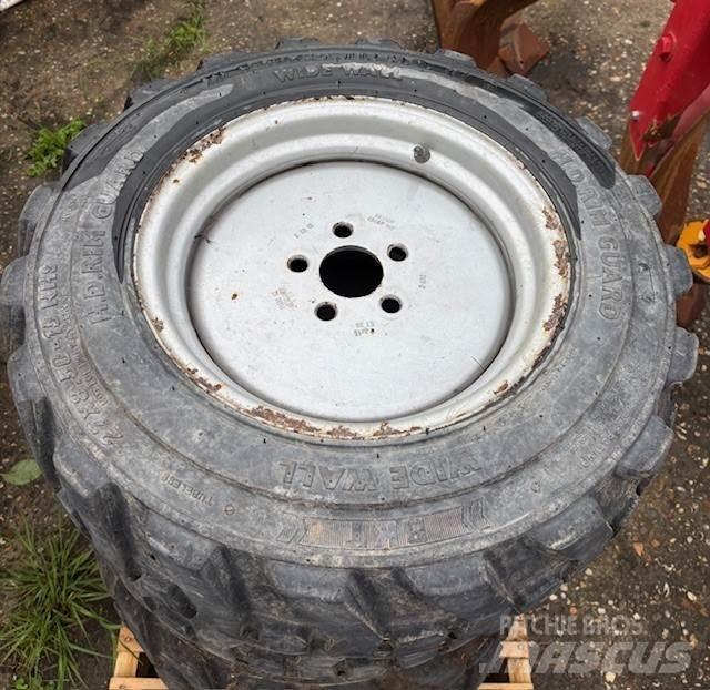  Set BKT 27x8.50-15 Ελαστικά και ζάντες
