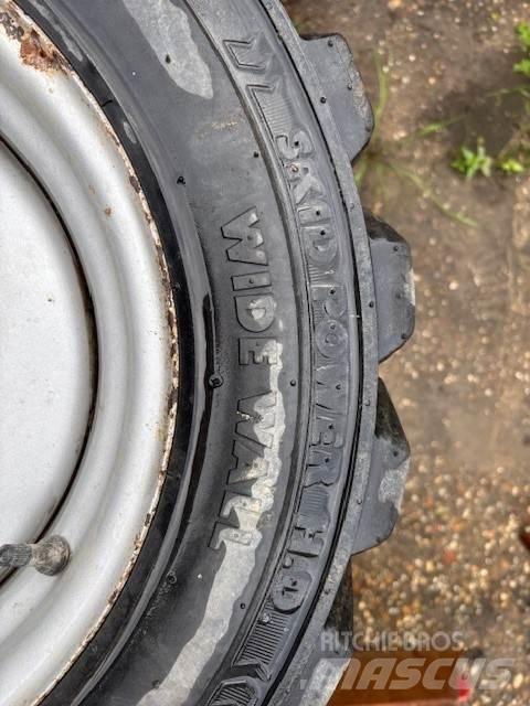  Set BKT 27x8.50-15 Ελαστικά και ζάντες