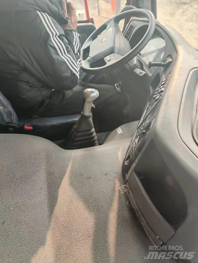 Howo 371 8x4 Φορτηγά Ανατροπή