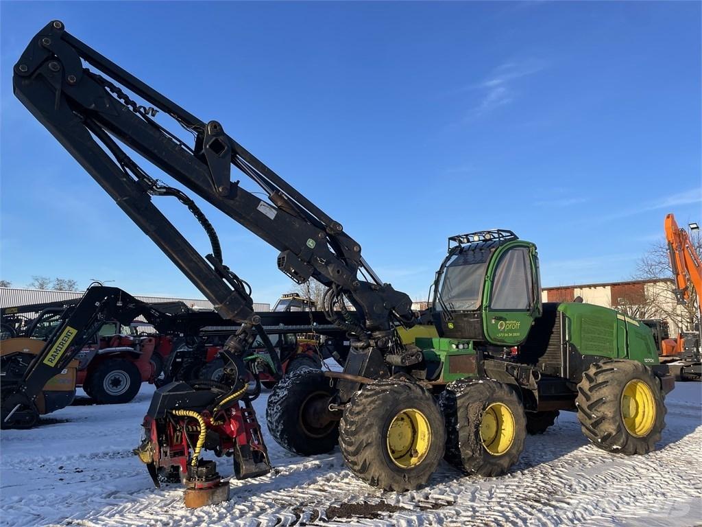 John Deere 1270E Θεριζοαλωνιστικές μηχανές