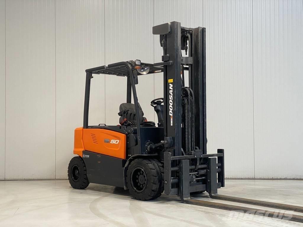 Doosan B50XC-7 Ηλεκτρικά περονοφόρα ανυψωτικά κλαρκ