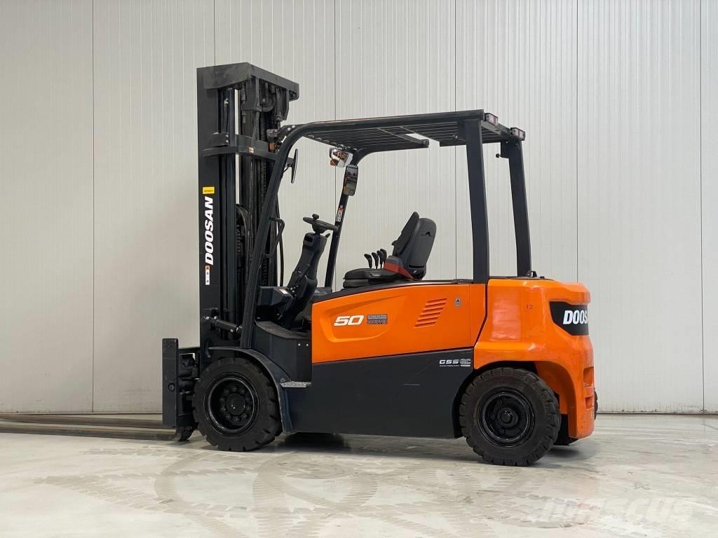 Doosan B50XC-7 Ηλεκτρικά περονοφόρα ανυψωτικά κλαρκ