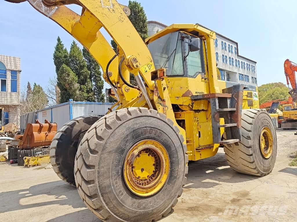 Komatsu WA 500-3 Φορτωτές με λάστιχα (Τροχοφόροι)