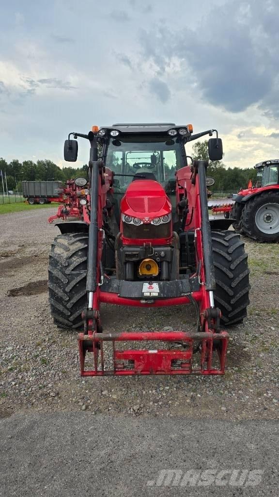 Massey Ferguson 5713 Τρακτέρ