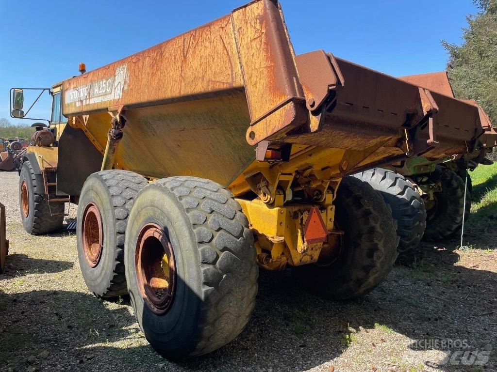 Volvo A25C Σπαστό Dump Truck ADT