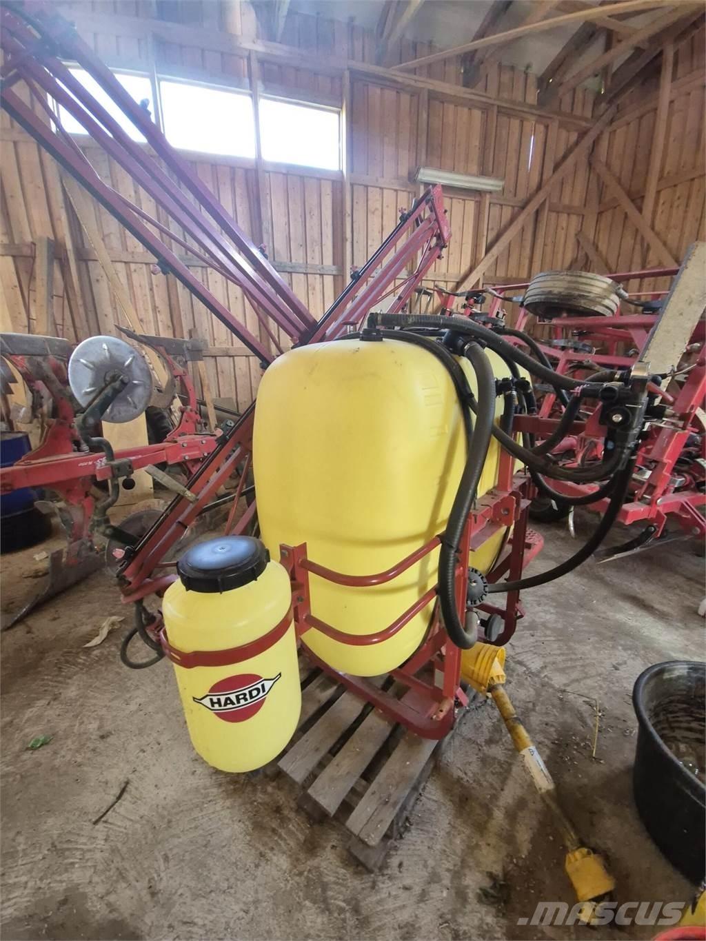Hardi 600/11 Ρυμουλκούμενα ψεκαστικά