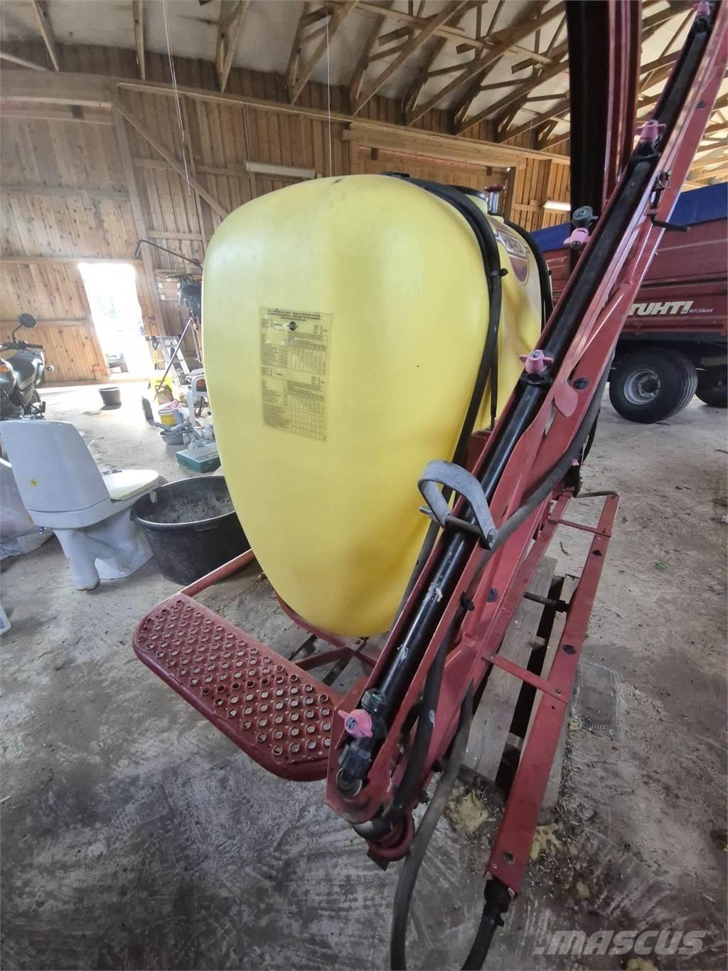 Hardi 600/11 Ρυμουλκούμενα ψεκαστικά