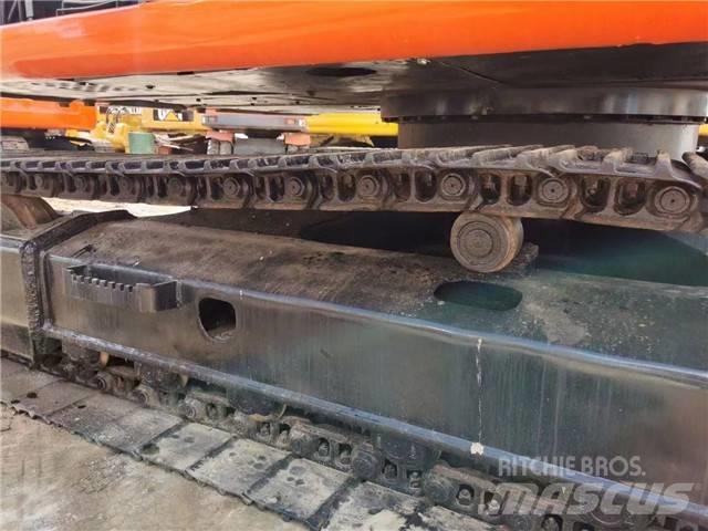 Hitachi EX 120 Εκσκαφείς με ερπύστριες