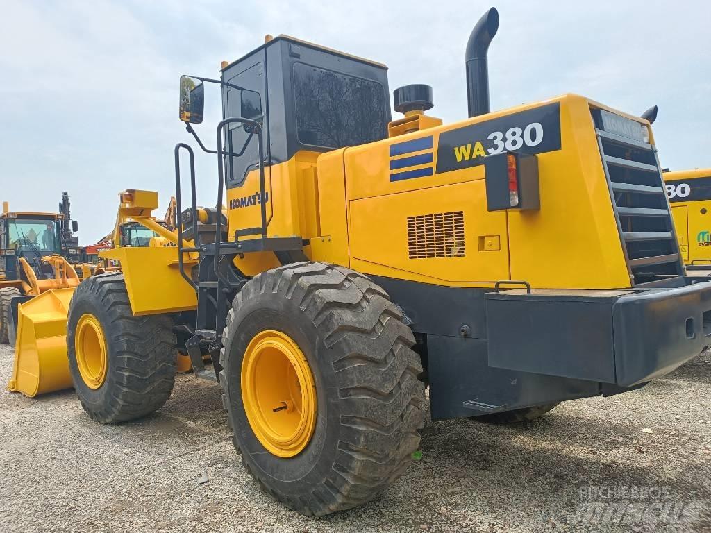 Komatsu WA 380 Φορτωτές με λάστιχα (Τροχοφόροι)