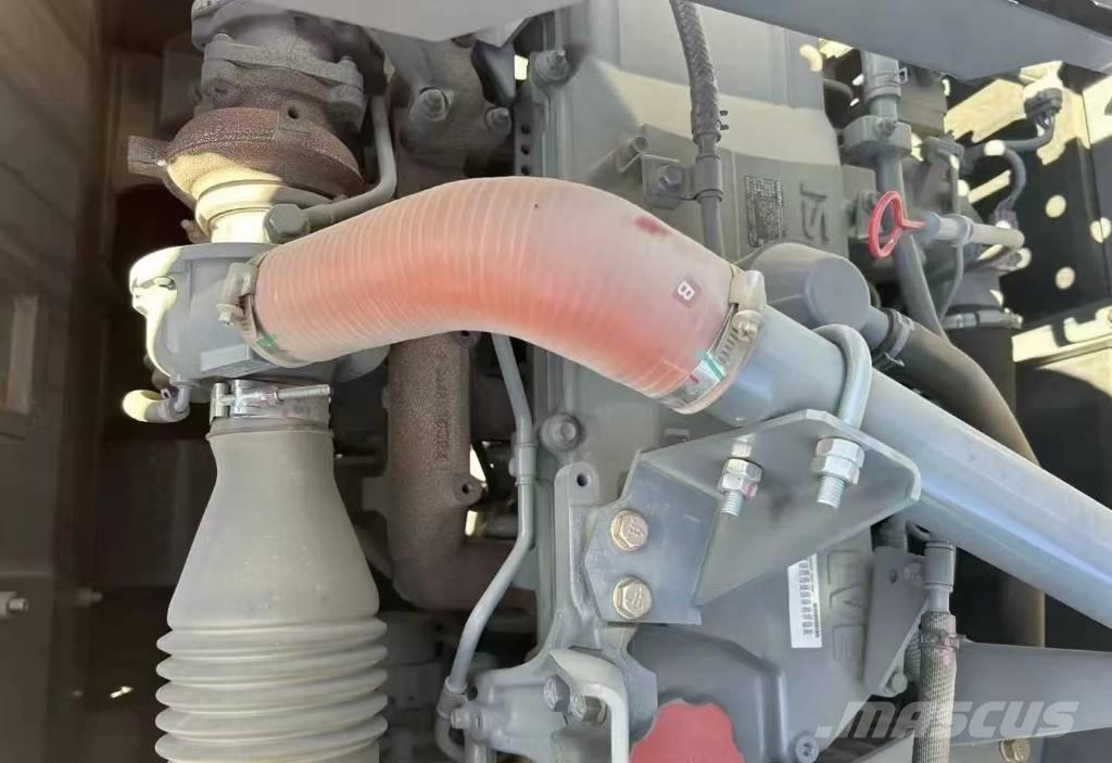 Hitachi 250 Εκσκαφείς με ερπύστριες