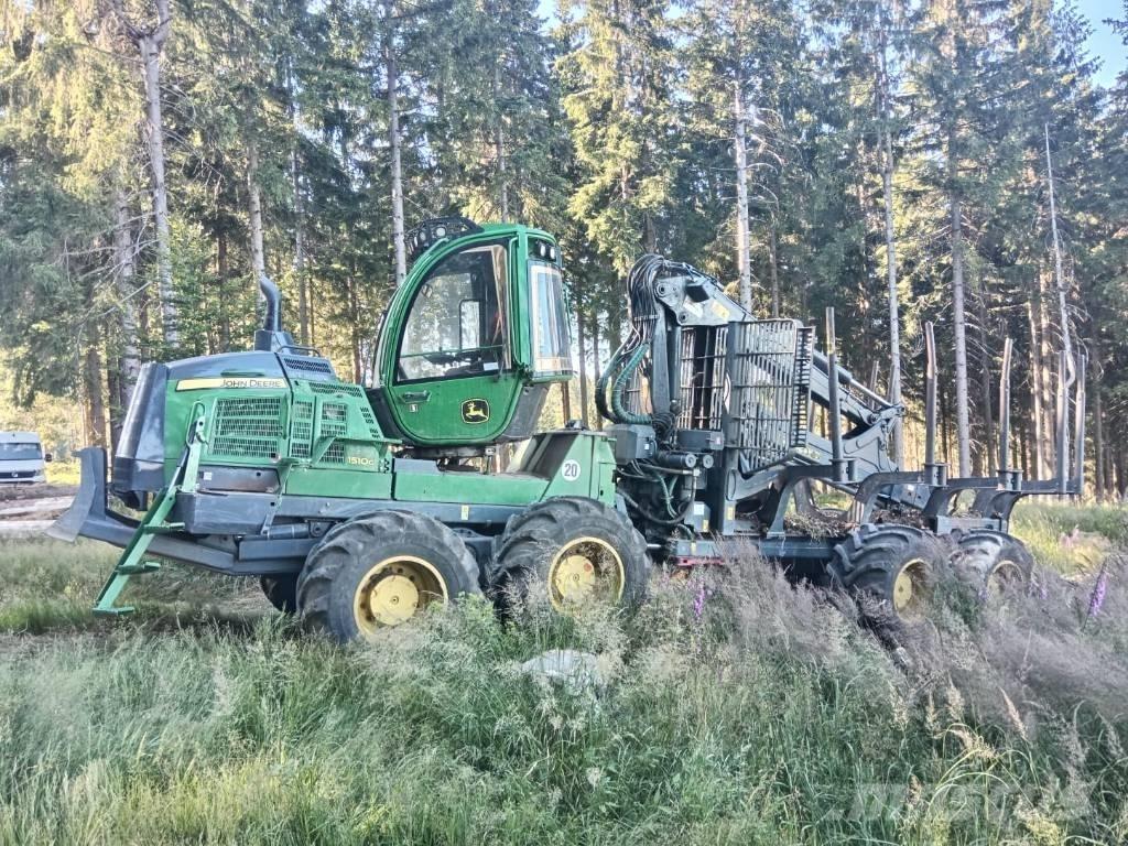 John Deere 1510 G Μεταφορείς ξυλείας