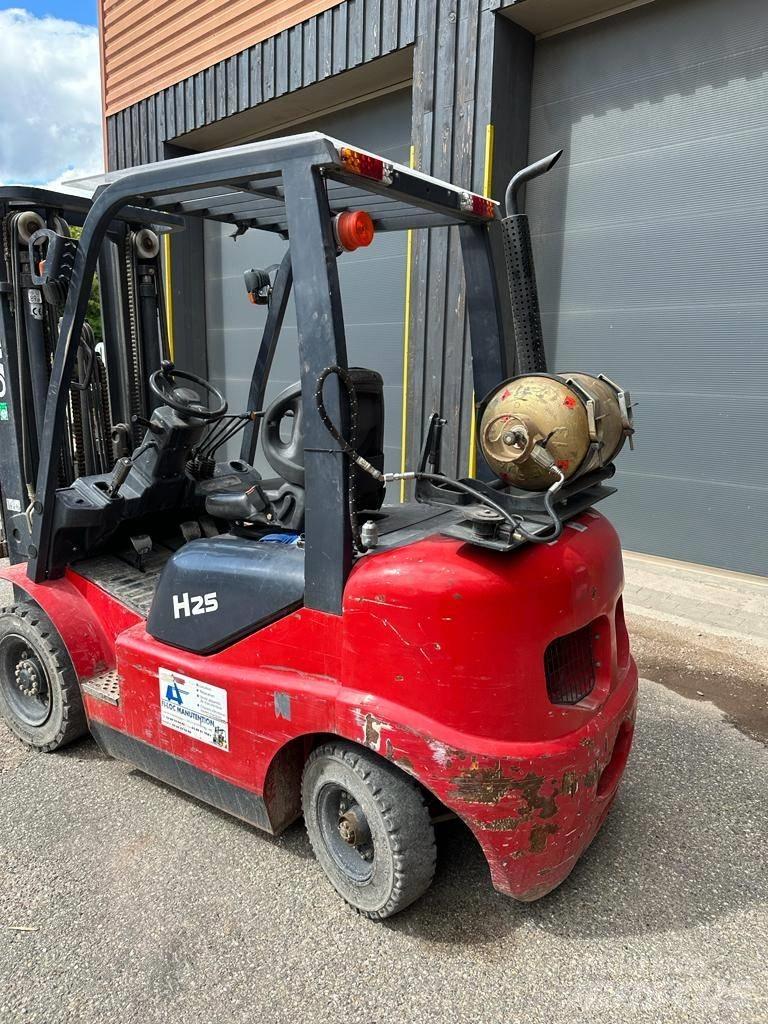  DEMO DM-H 25 VGT Περονοφόρα ανυψωτικά κλαρκ με φυσικό αέριο LPG