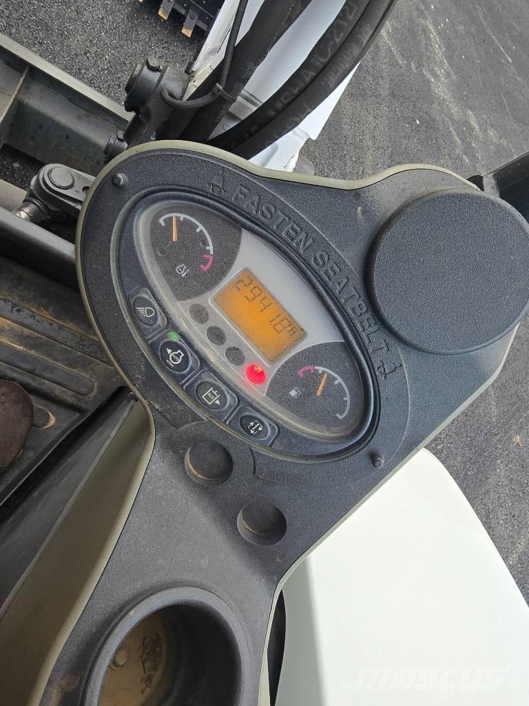 Bobcat E 50 Εκσκαφάκι (διαβολάκι) < 7t