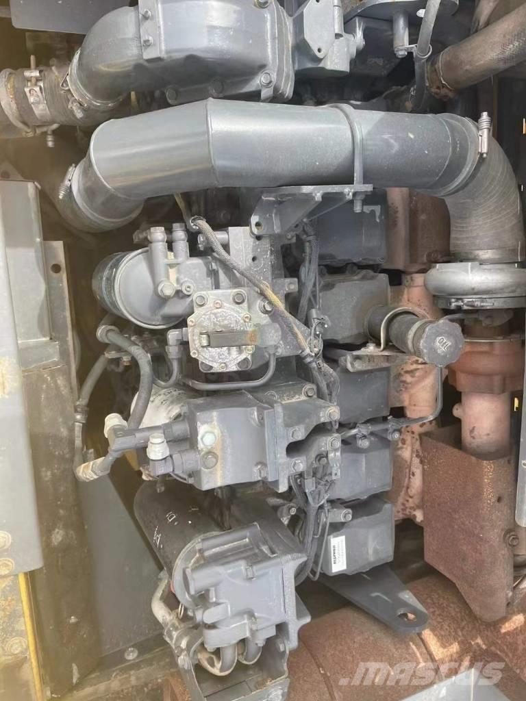 Komatsu PC 450-8 Εκσκαφείς με ερπύστριες