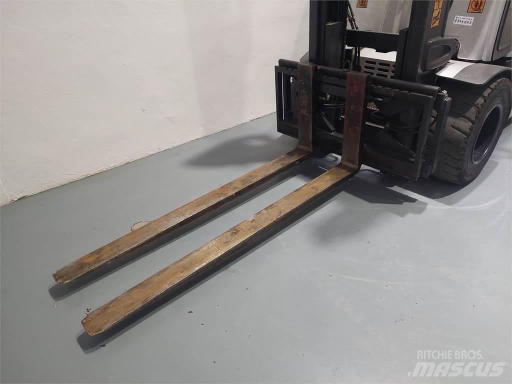 Still RX60 40 Ηλεκτρικά περονοφόρα ανυψωτικά κλαρκ