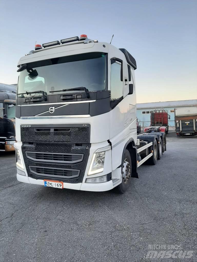 Volvo FH 13 Φορτηγά Σασί