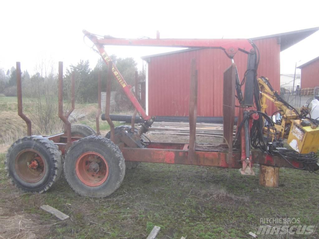 Patu 500 + Metsäkärry Ρυμούλκες δασοπονίας