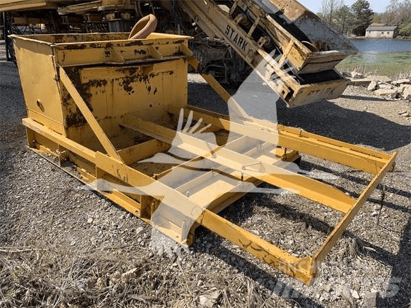 CAT 2285832 Κουβάδες
