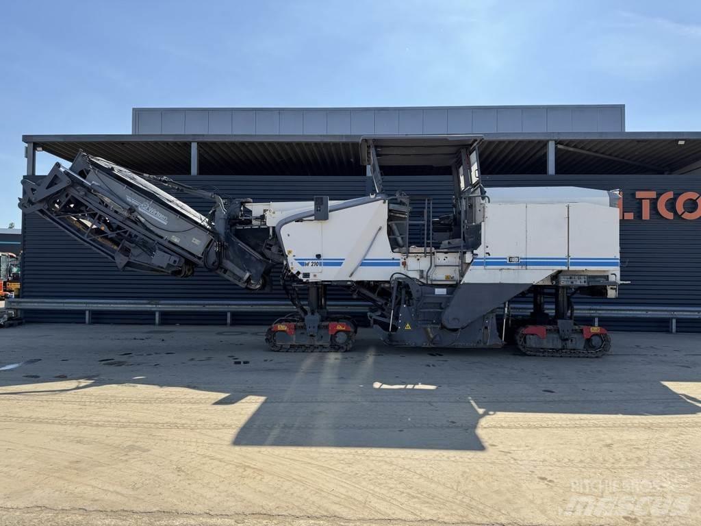 Wirtgen W 210 Επεξεργασίας επίστρωσης ασφάλτου