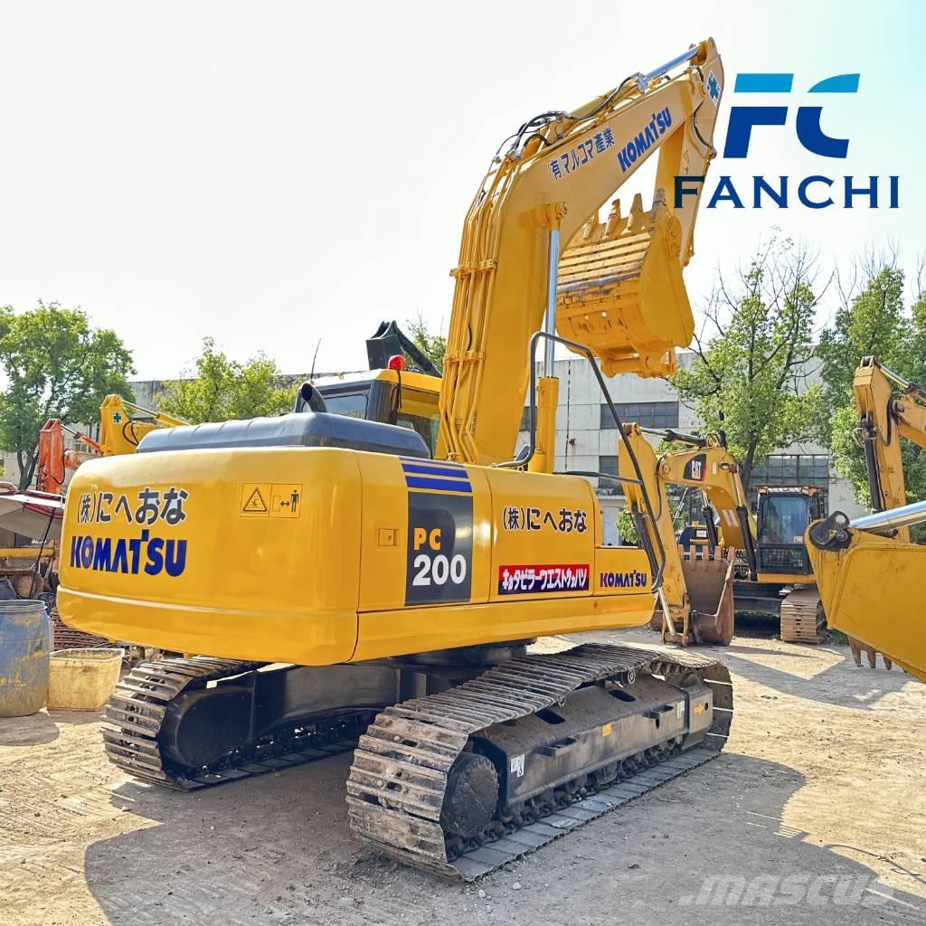 Komatsu PC 200 Εκσκαφείς με ερπύστριες