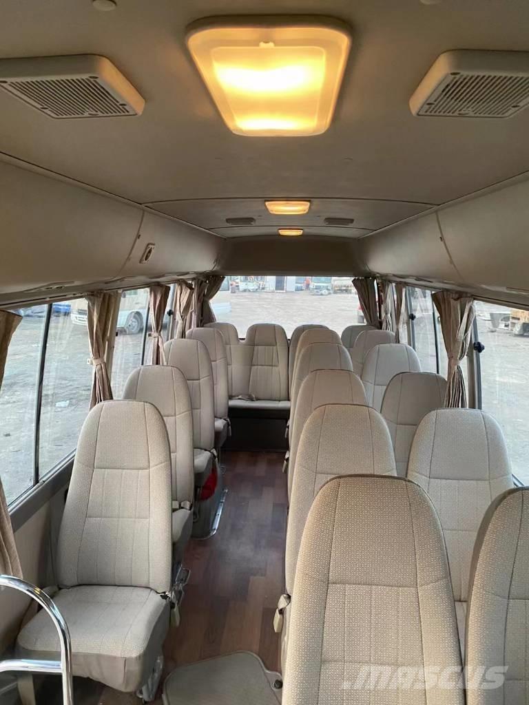 Toyota Coaster Bus Μίνι λεωφορεία