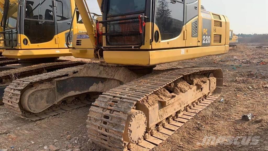 Komatsu PC 220-8 Εκσκαφείς με ερπύστριες