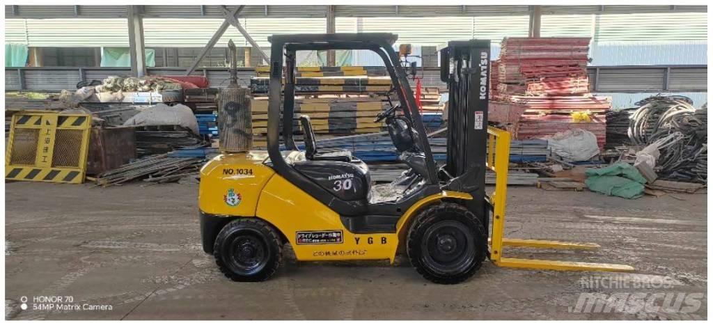 Komatsu FD 30 T-14 Πετρελαιοκίνητα Κλαρκ