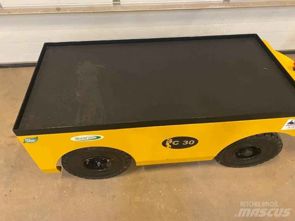 Bradshaw PC30 Φορτηγά ρυμούλκησης
