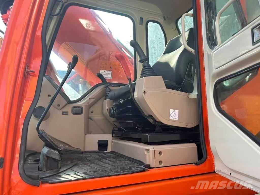 Doosan DH 225 LC-7 Εκσκαφείς με ερπύστριες